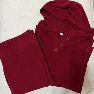 Old Navy Soft Plush Ribbed Comfy Set